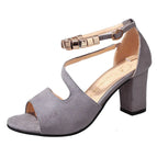 Grey / 35