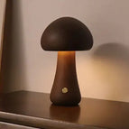 Walnut (C) / C