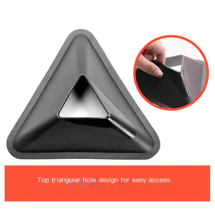 Triangular Sign Cones for Disc Golf Competition